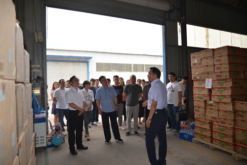 0727郑东新区食药监局赴叶县参观学习1_副本.jpg