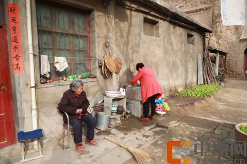 clip_image004.jpg 说明: http://img.zynews.cn/attachement/jpg/site2/20181211/509a4c2d208c1d79a26026.jpg